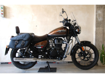 Royal Enfield Meteor 350 - ZAZÁLOHOVÁNO