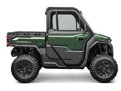 U10 PRO Dveře s elektricky ovládaným oknem (zelené), Levé