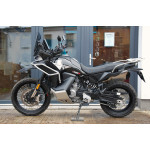 CFMOTO 800 MT-X - PŘEDVÁDĚCÍ STROJ, DPH, krásný stav