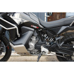 CFMOTO 800 MT-X - PŘEDVÁDĚCÍ STROJ, DPH, krásný stav
