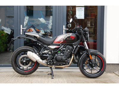 Royal Enfield Guerrilla 450 Apex Black